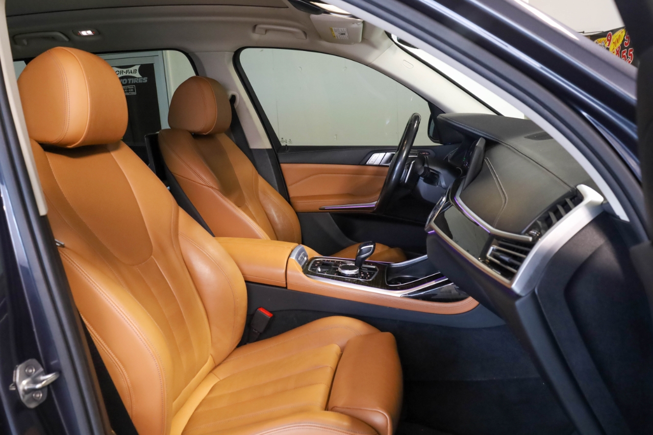 BMW X7 xDrive40i Sports Activity Vehicle 2019