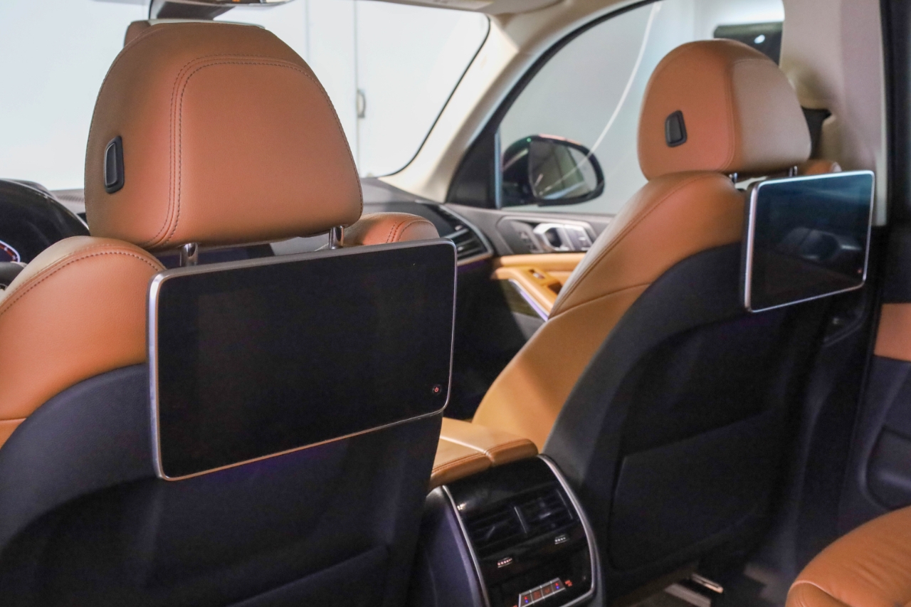 BMW X7 xDrive40i Sports Activity Vehicle 2019