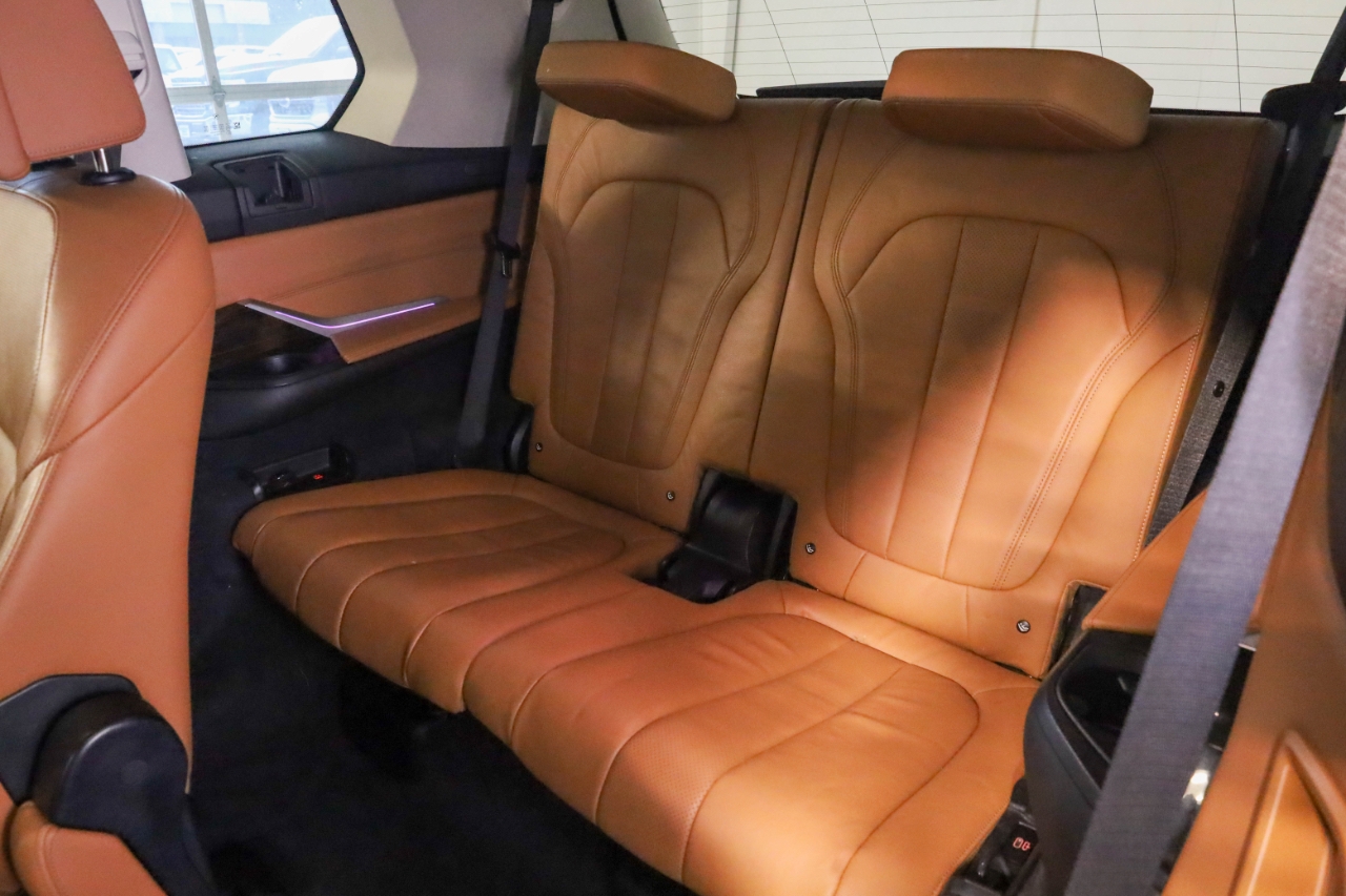 BMW X7 xDrive40i Sports Activity Vehicle 2019