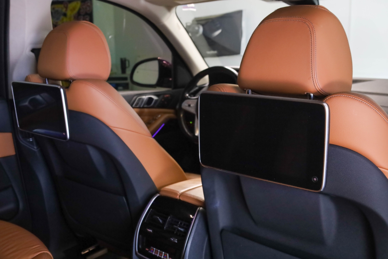 BMW X7 xDrive40i Sports Activity Vehicle 2019