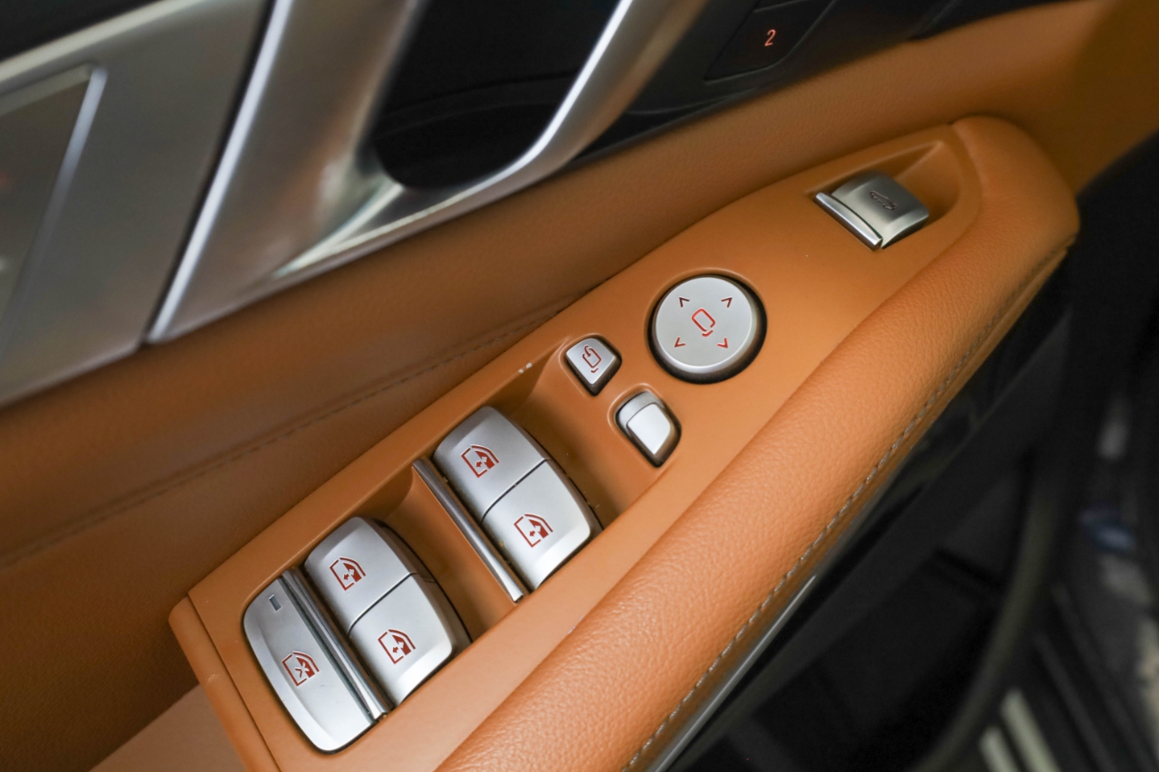 BMW X7 xDrive40i Sports Activity Vehicle 2019