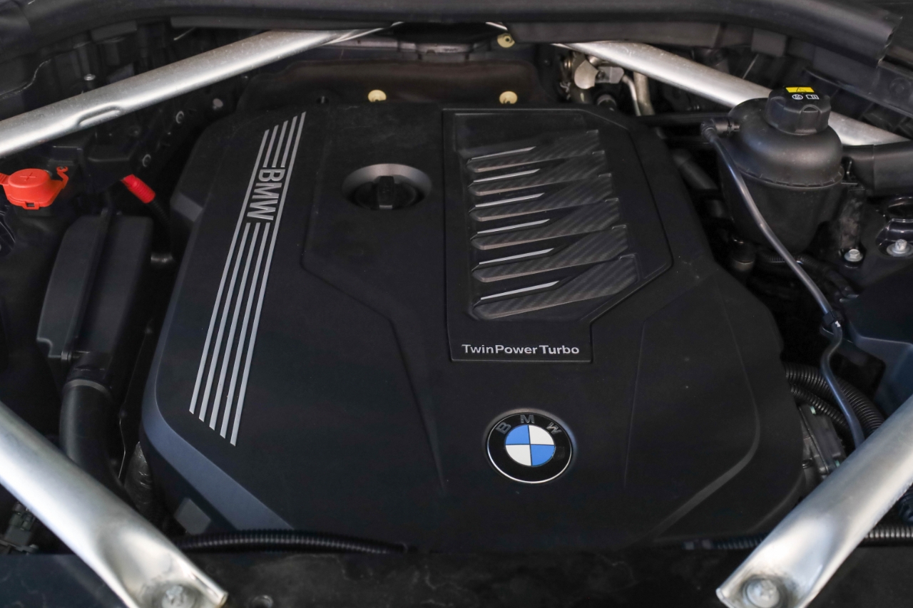 BMW X7 xDrive40i Sports Activity Vehicle 2019