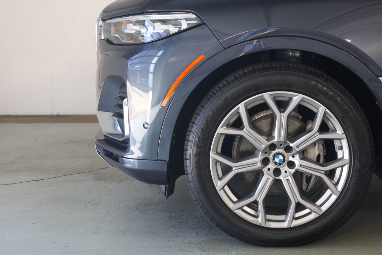 BMW X7 xDrive40i Sports Activity Vehicle 2019