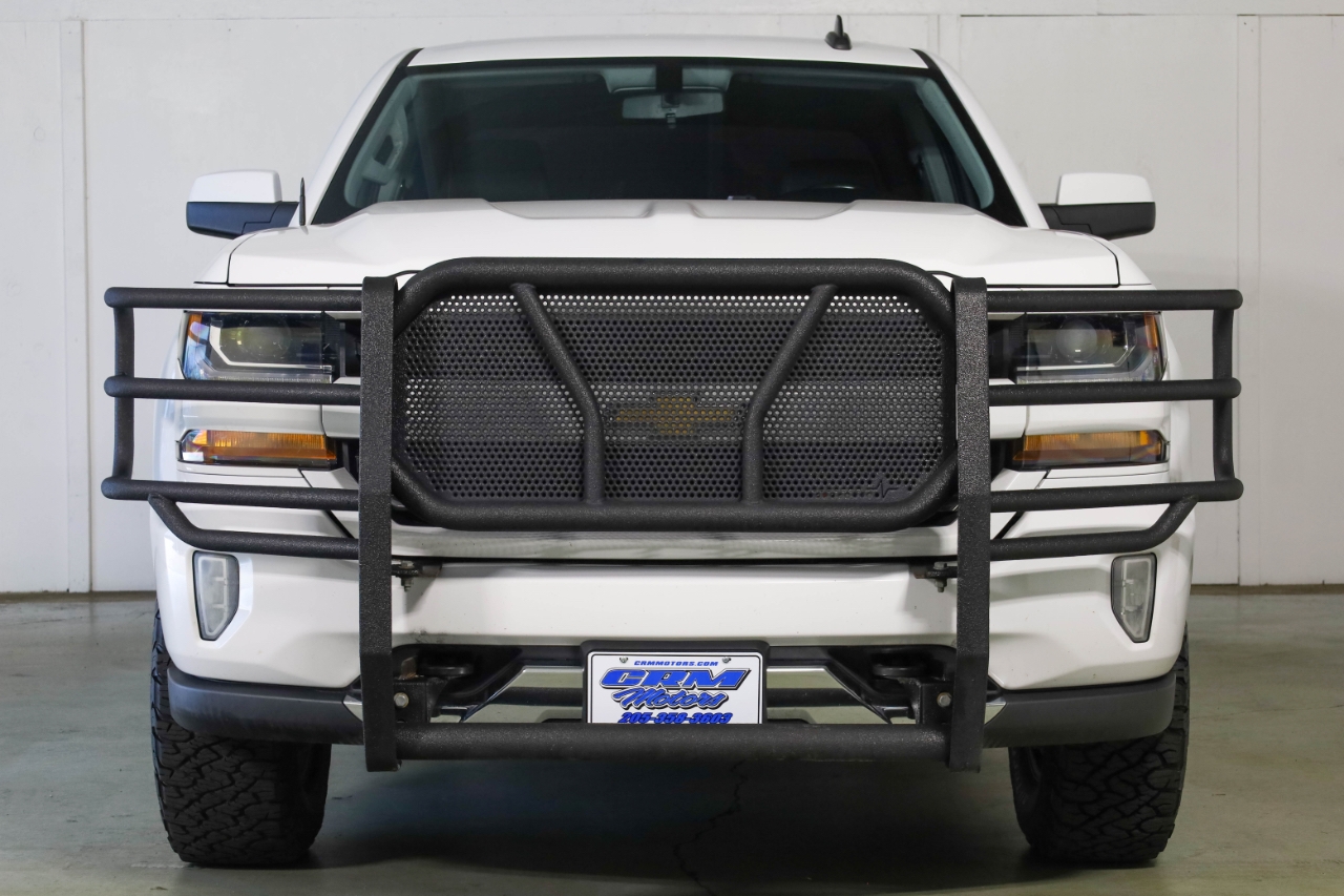 Chevrolet Silverado 1500 4WD Crew Cab 143.5" LT w/2LT 2018