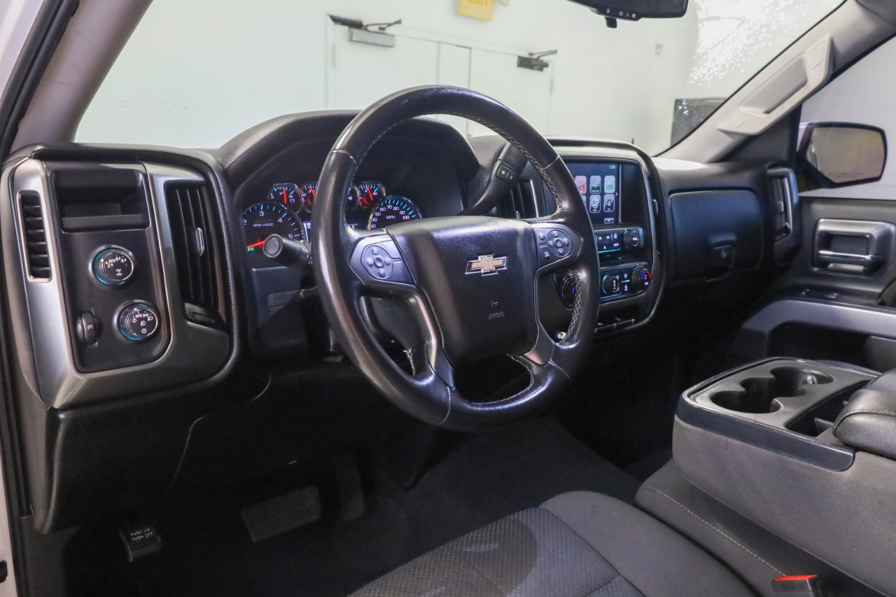 Chevrolet Silverado 1500 4WD Crew Cab 143.5" LT w/2LT 2018