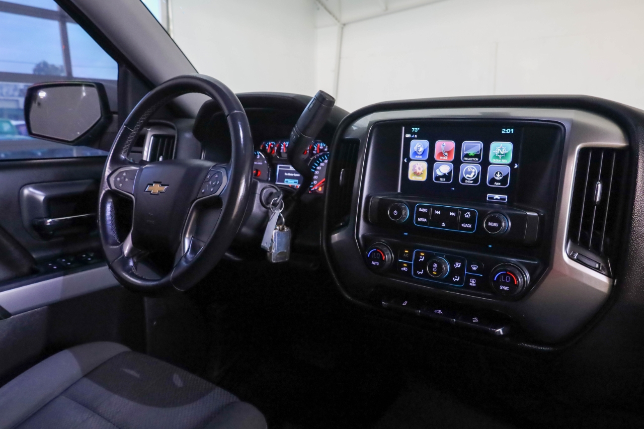Chevrolet Silverado 1500 4WD Crew Cab 143.5" LT w/2LT 2018