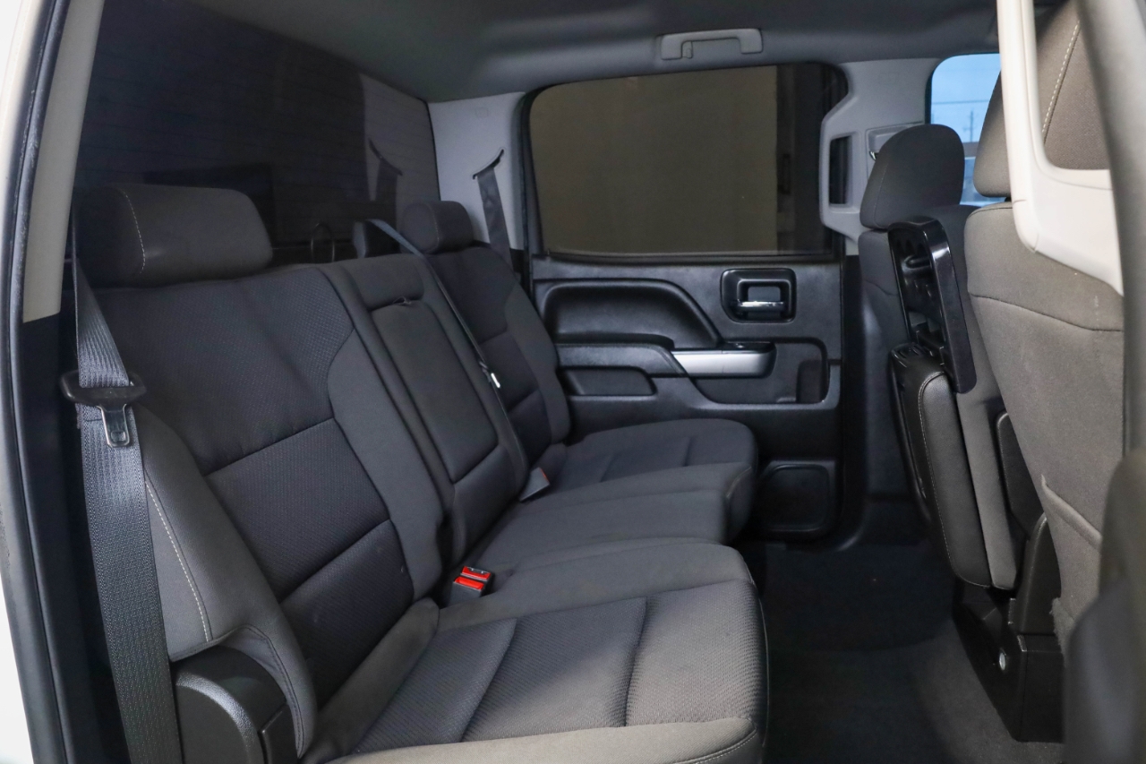 Chevrolet Silverado 1500 4WD Crew Cab 143.5" LT w/2LT 2018