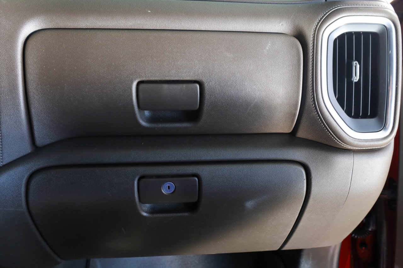 GMC Sierra 1500 4WD Crew Cab 147" SLT 2021 GMC Sierra 1500 4WD Crew Cab 147" SLT 2021