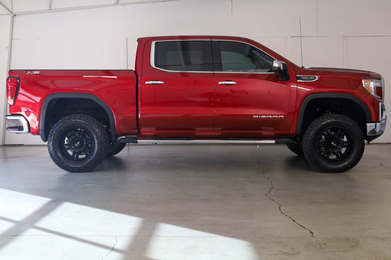 GMC Sierra 1500 4WD Crew Cab 147" SLT 2021