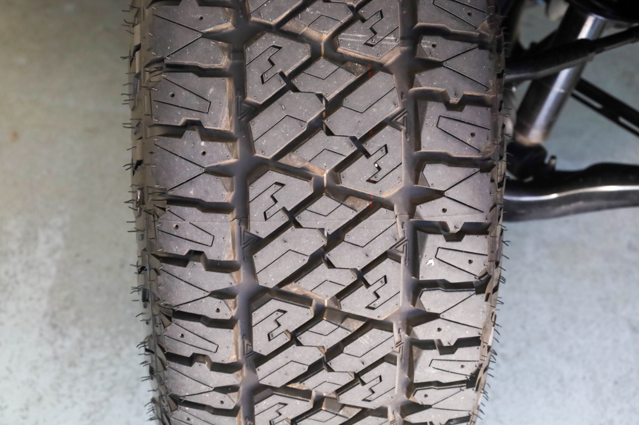 GMC Sierra 1500 4WD Crew Cab 147" SLT 2021