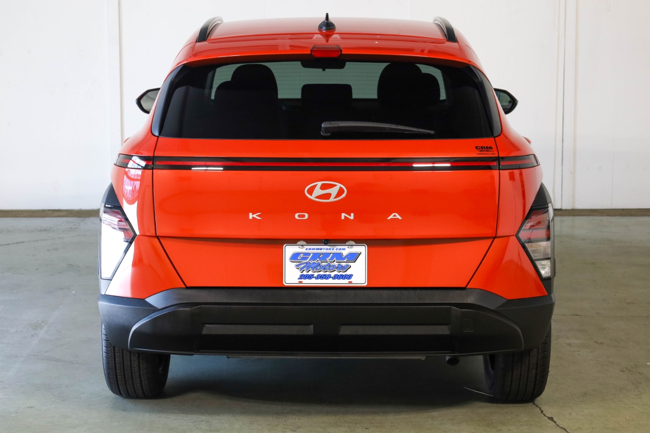 Hyundai Kona SEL FWD 2024 Hyundai Kona SEL FWD 2024