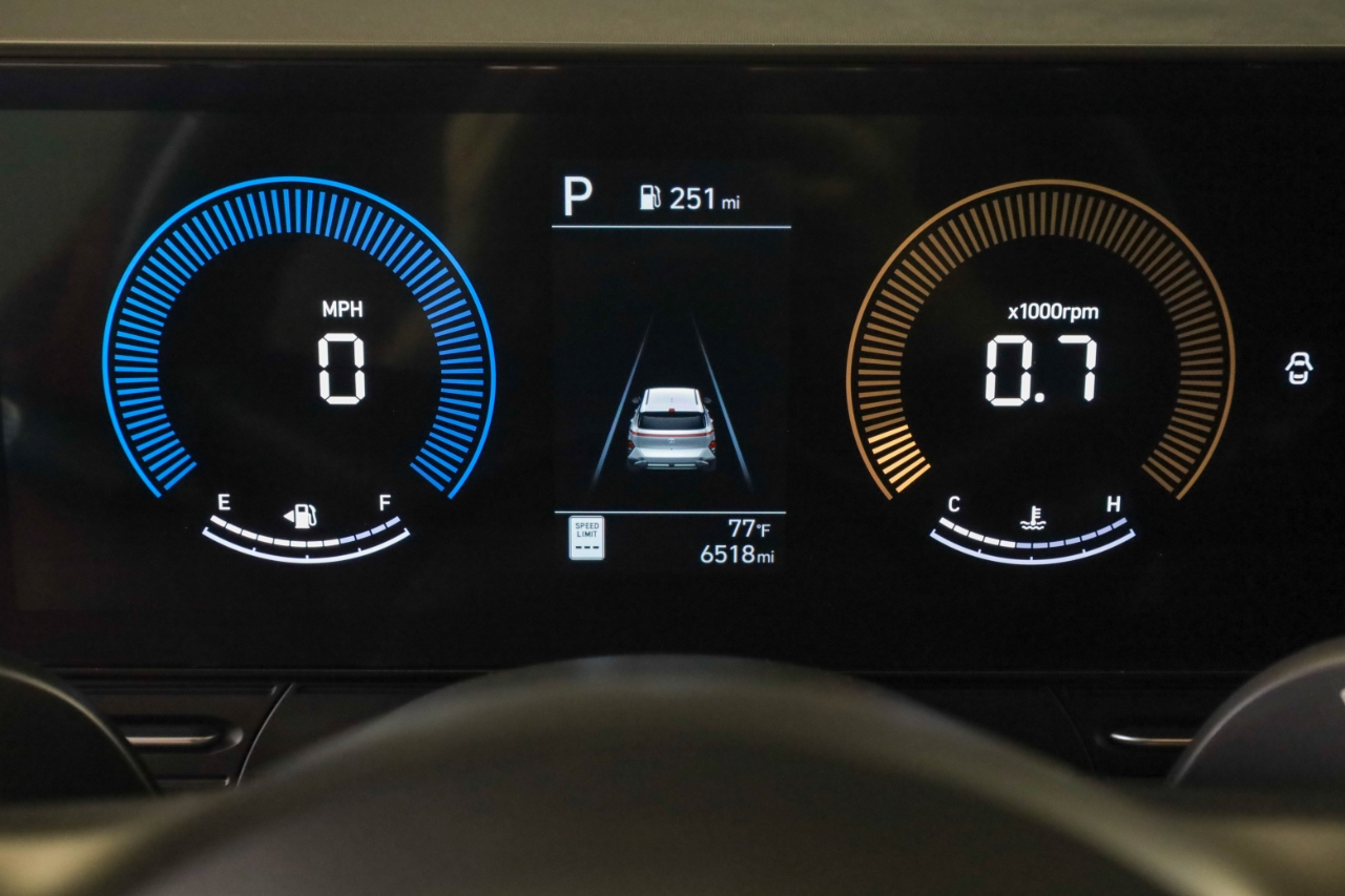 Hyundai Kona SEL FWD 2024