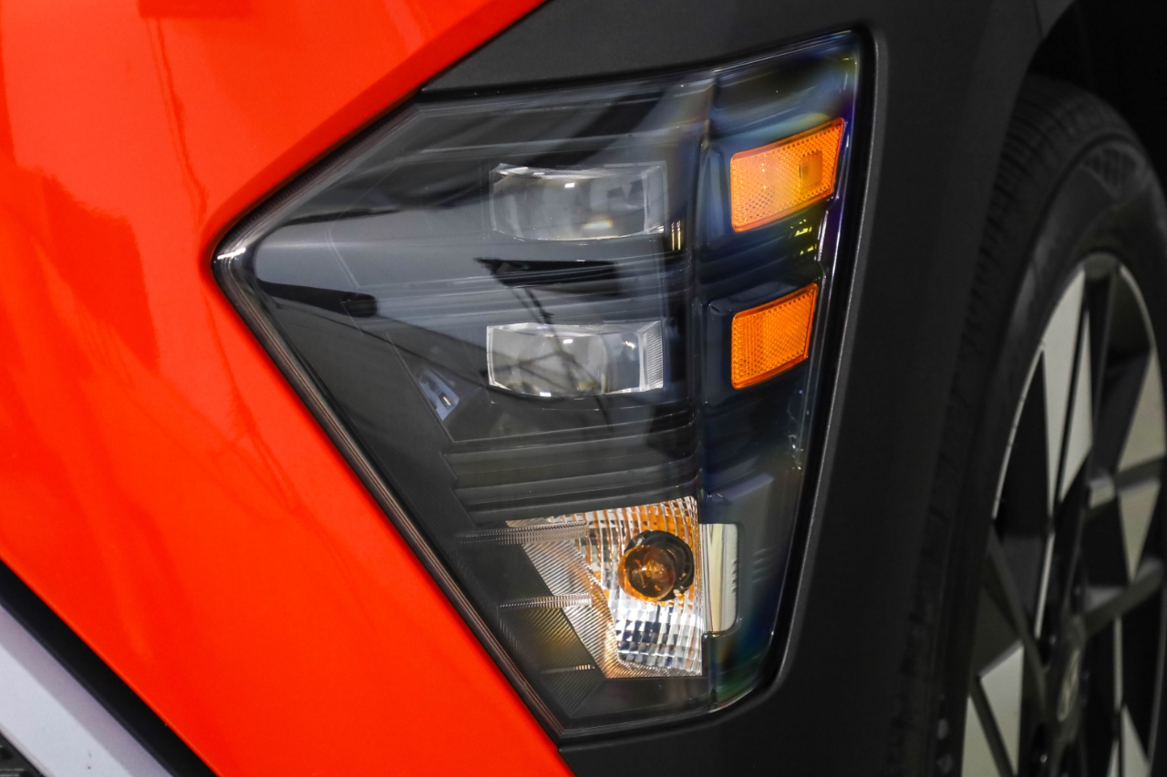 Hyundai Kona SEL FWD 2024