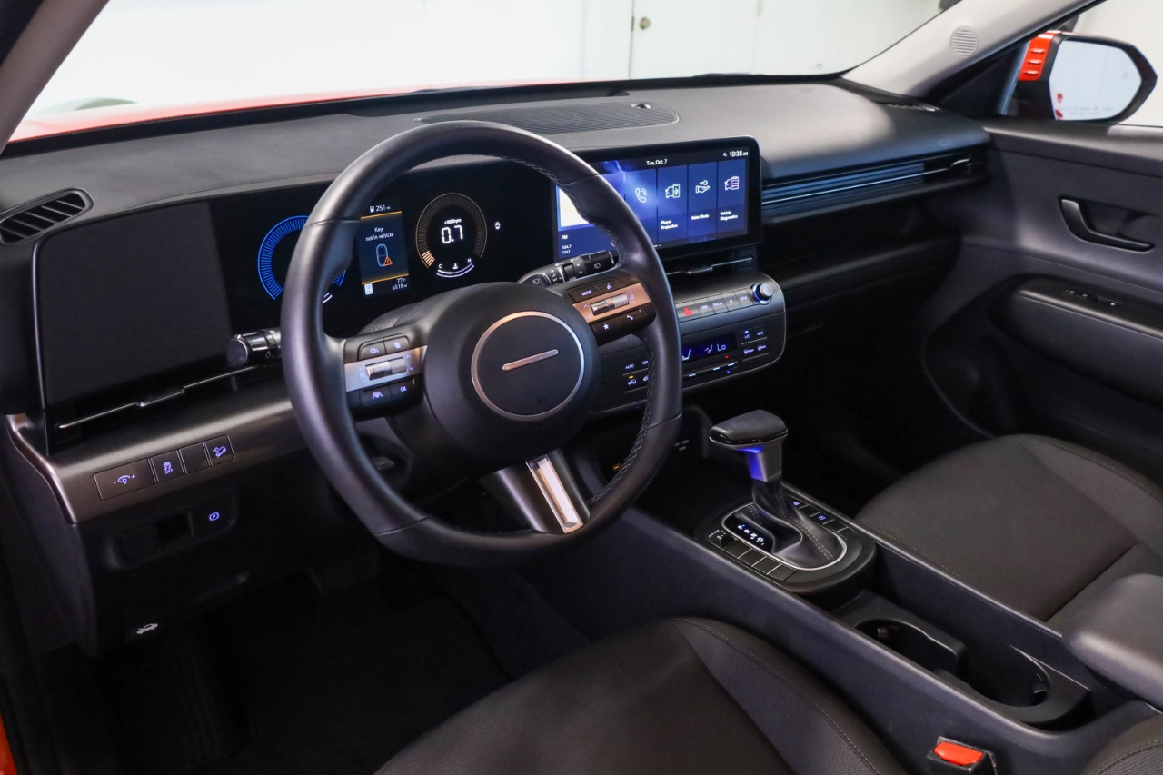 Hyundai Kona SEL FWD 2024