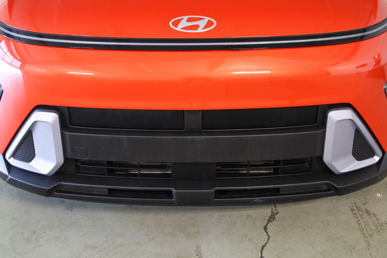 Hyundai Kona SEL FWD 2024