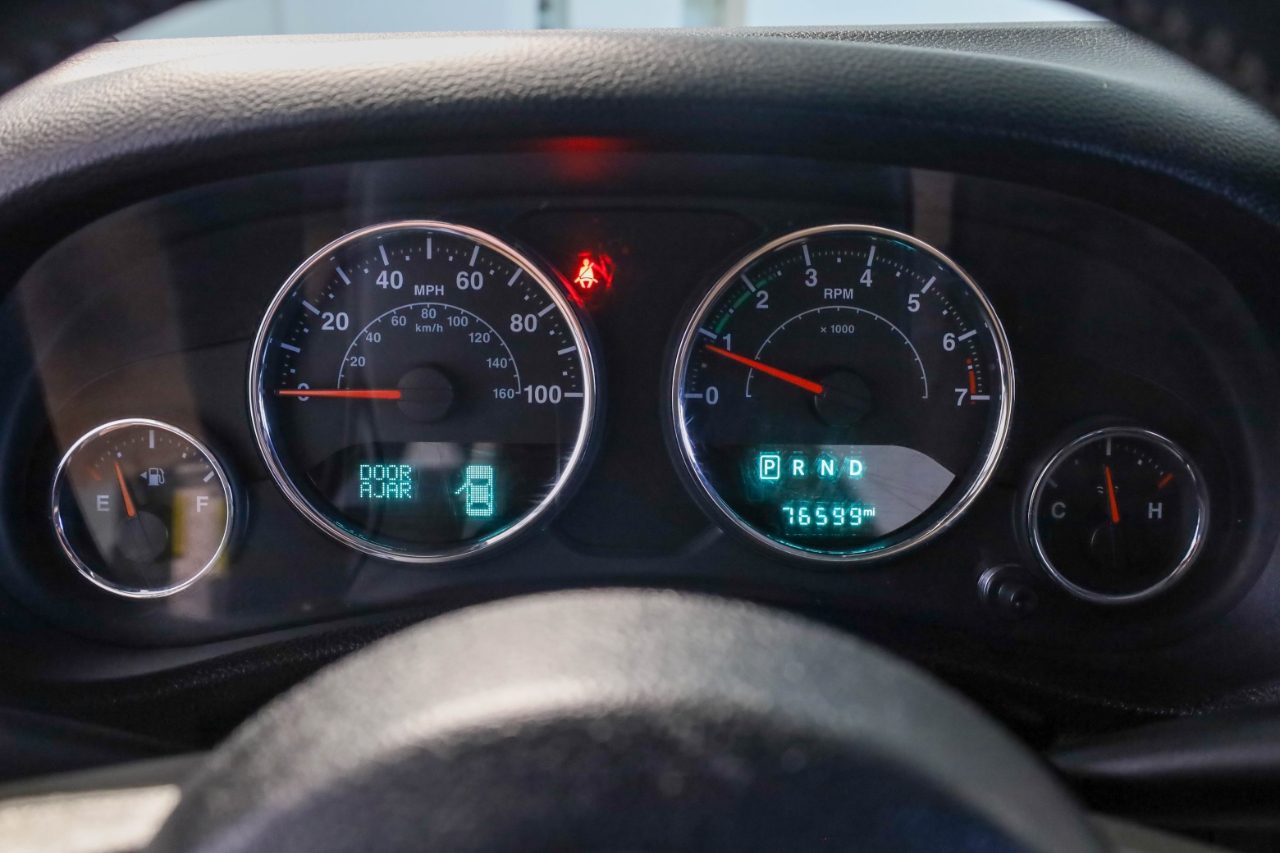 Jeep Wrangler Unlimited 4WD 4dr Sport 2015