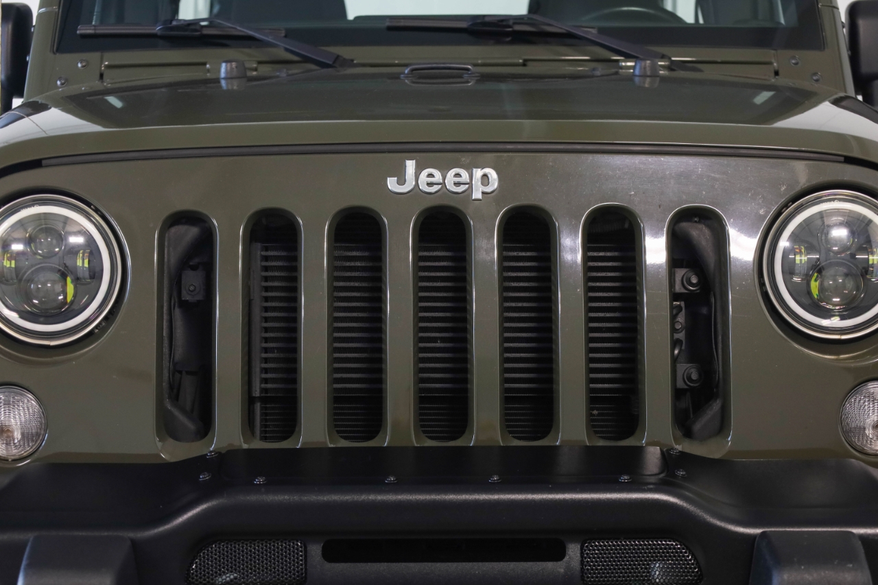 Jeep Wrangler Unlimited 4WD 4dr Sport 2015