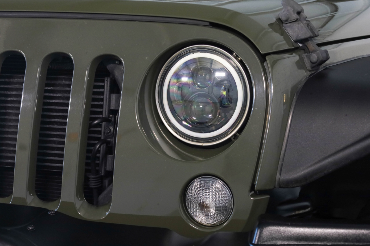 Jeep Wrangler Unlimited 4WD 4dr Sport 2015