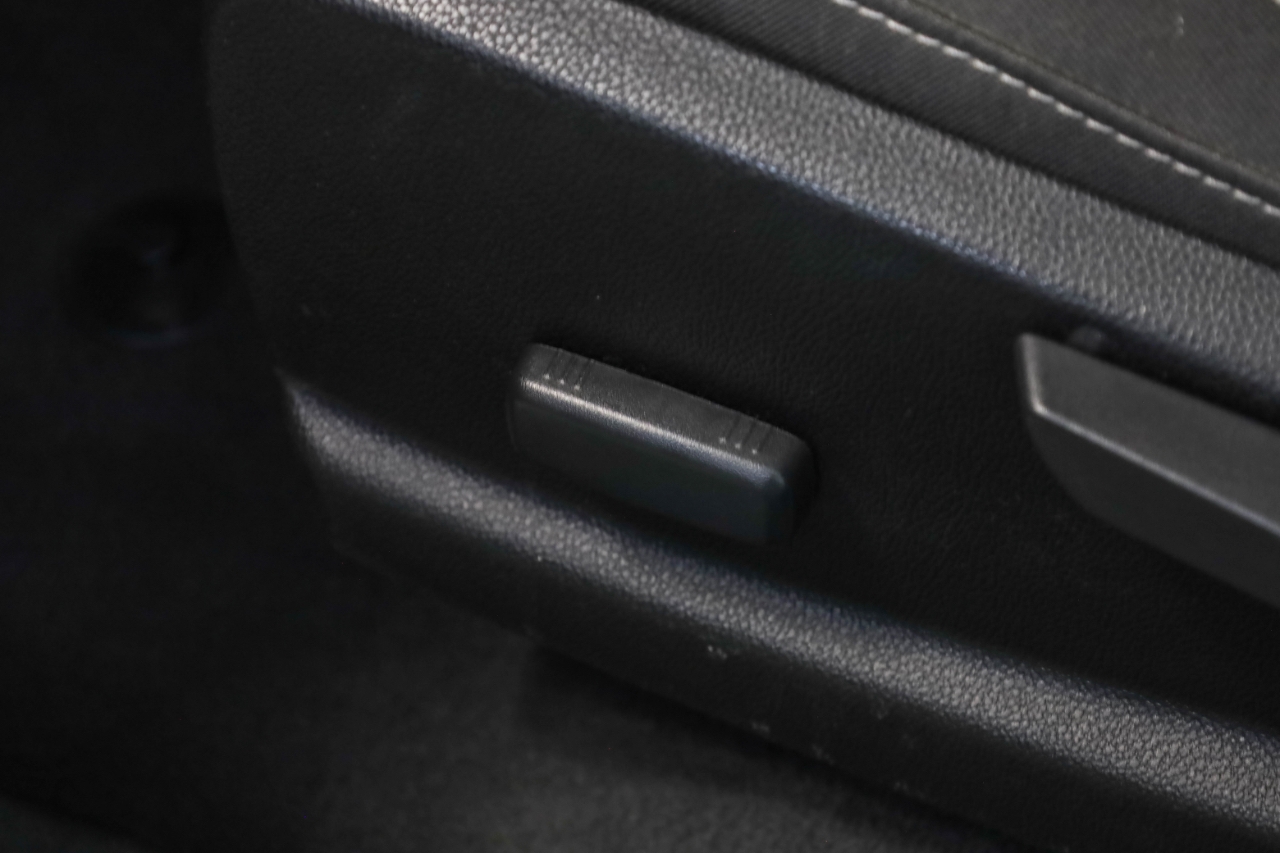 GMC Canyon 2WD Crew Cab 128" SLE 2020 GMC Canyon 2WD Crew Cab 128" SLE 2020