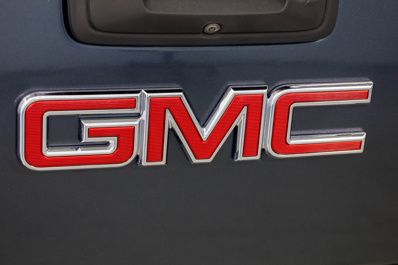 GMC Canyon 2WD Crew Cab 128" SLE 2020 GMC Canyon 2WD Crew Cab 128" SLE 2020