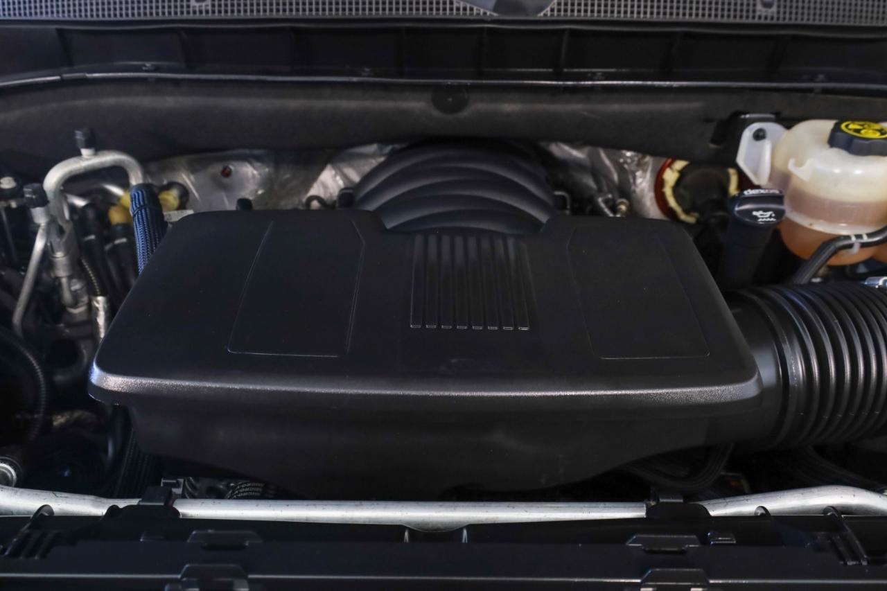 Chevrolet Tahoe 4WD 4dr Z71 2021