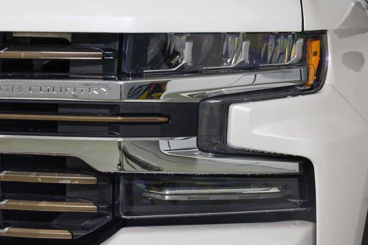 Chevrolet Silverado 1500 4WD Crew Cab 147" High Country 2020 Chevrolet Silverado 1500 4WD Crew Cab 147" High Country 2020