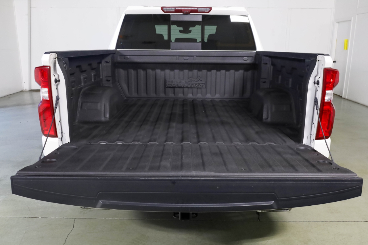 Chevrolet Silverado 1500 4WD Crew Cab 147" High Country 2020 Chevrolet Silverado 1500 4WD Crew Cab 147" High Country 2020