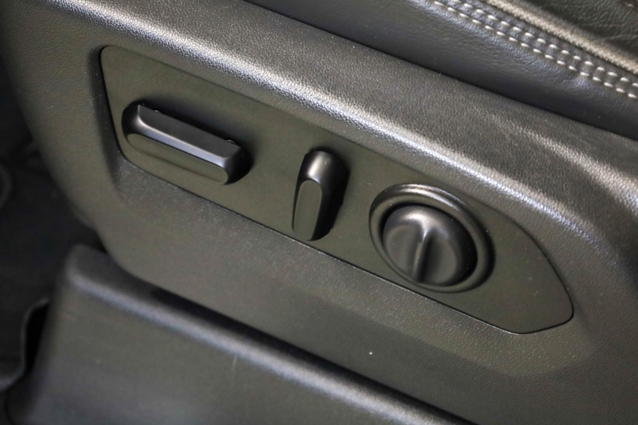 Chevrolet Silverado 1500 4WD Crew Cab 147" High Country 2020 Chevrolet Silverado 1500 4WD Crew Cab 147" High Country 2020