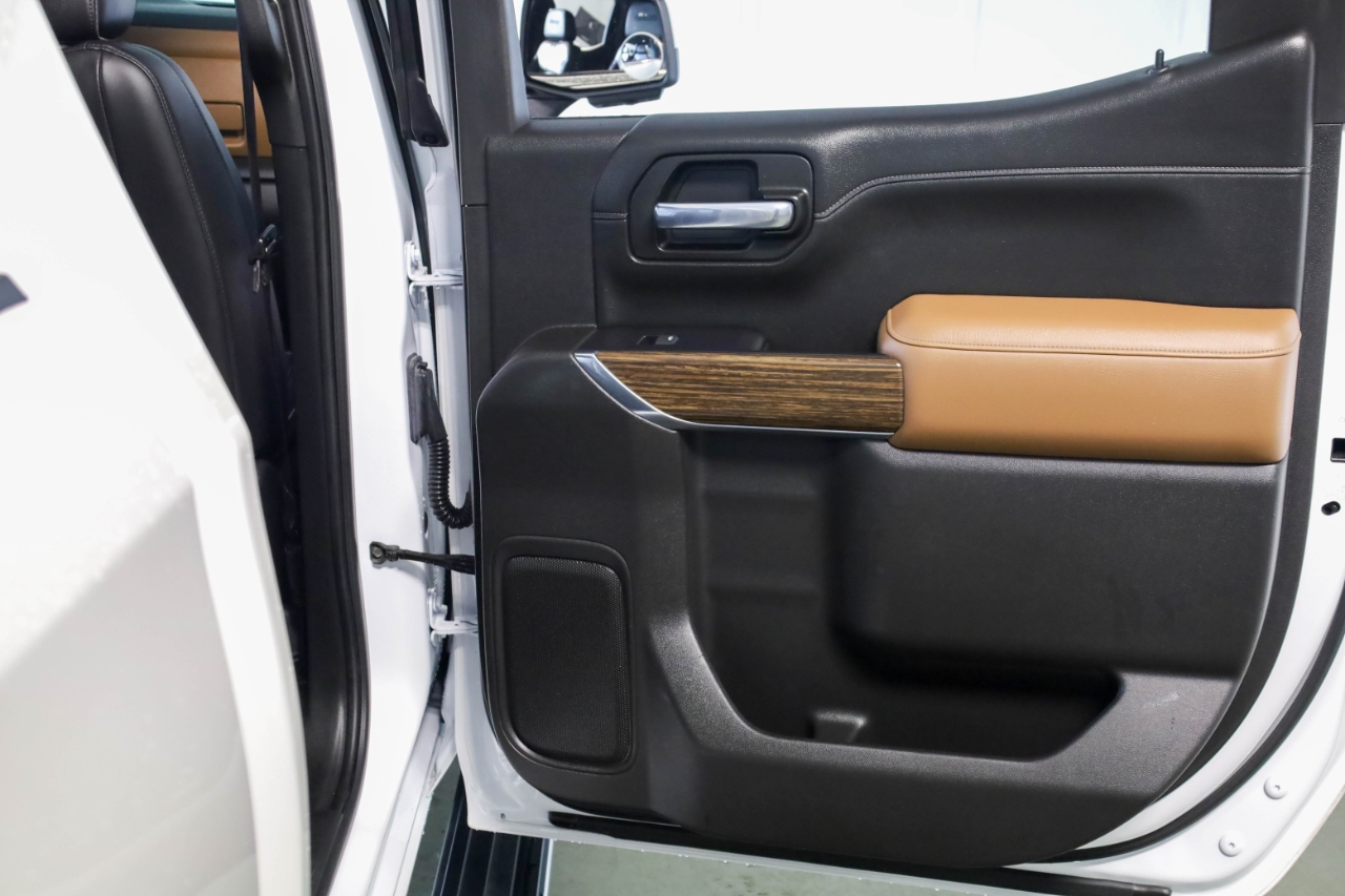 Chevrolet Silverado 1500 4WD Crew Cab 147" High Country 2020 Chevrolet Silverado 1500 4WD Crew Cab 147" High Country 2020