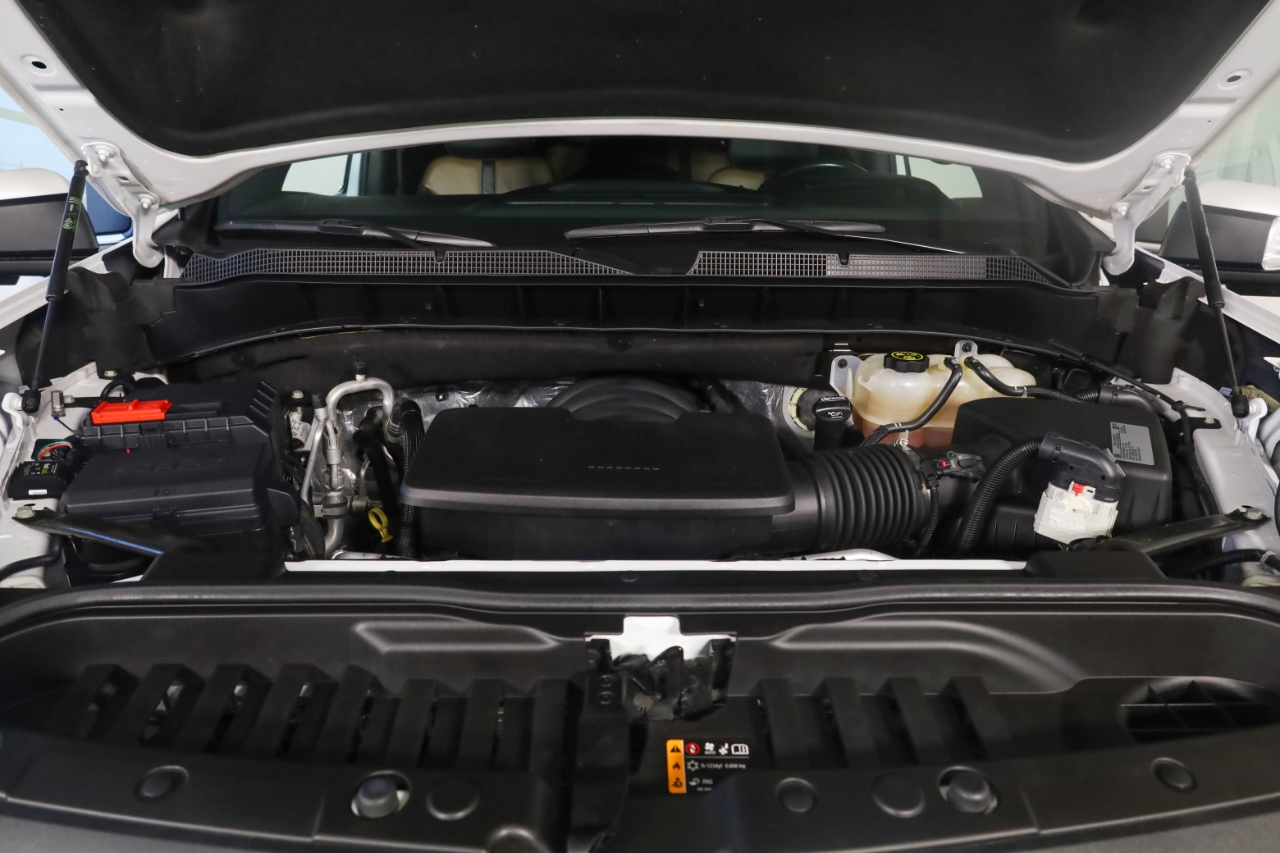 Chevrolet Silverado 1500 4WD Crew Cab 147" High Country 2020 Chevrolet Silverado 1500 4WD Crew Cab 147" High Country 2020