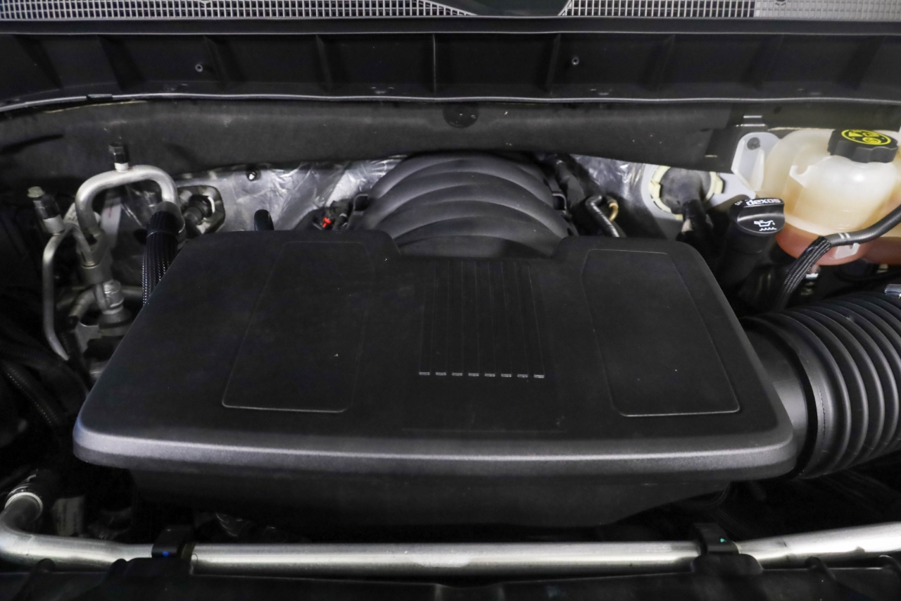 Chevrolet Silverado 1500 4WD Crew Cab 147" High Country 2020 Chevrolet Silverado 1500 4WD Crew Cab 147" High Country 2020