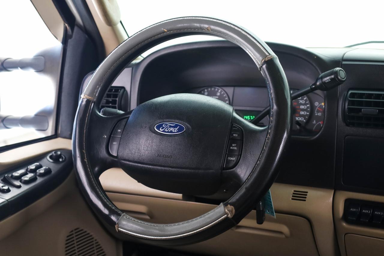 Ford Super Duty F-250 2WD Crew Cab 156" King Ranch 2007