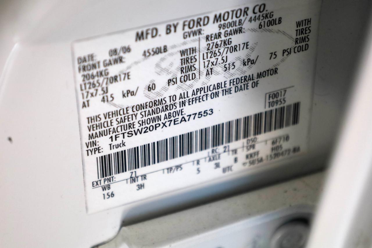 Ford Super Duty F-250 2WD Crew Cab 156" King Ranch 2007