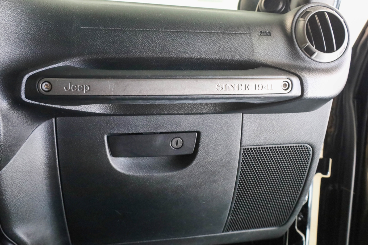 Jeep Wrangler 4WD 2dr Sport 2014 Jeep Wrangler 4WD 2dr Sport 2014