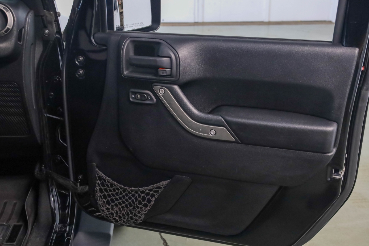 Jeep Wrangler 4WD 2dr Sport 2014 Jeep Wrangler 4WD 2dr Sport 2014