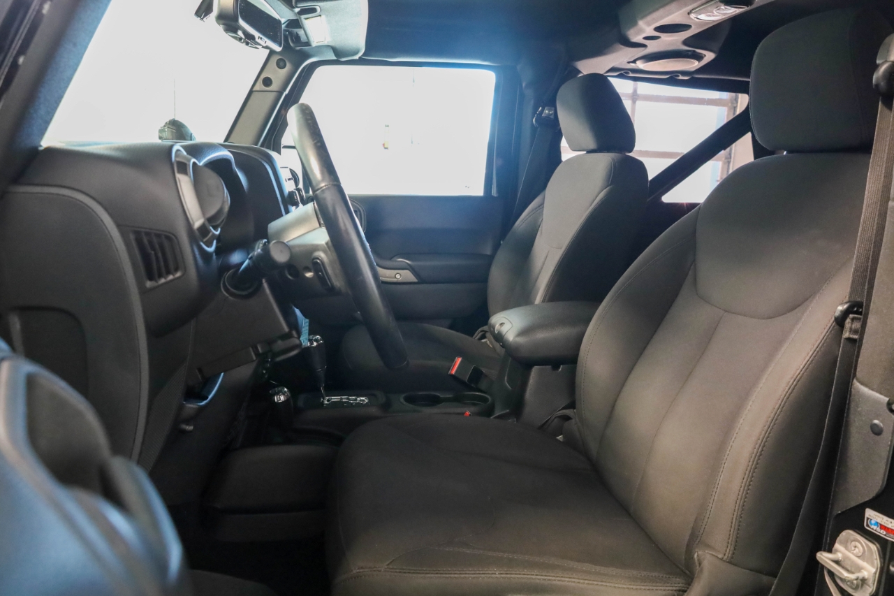 Jeep Wrangler 4WD 2dr Sport 2014