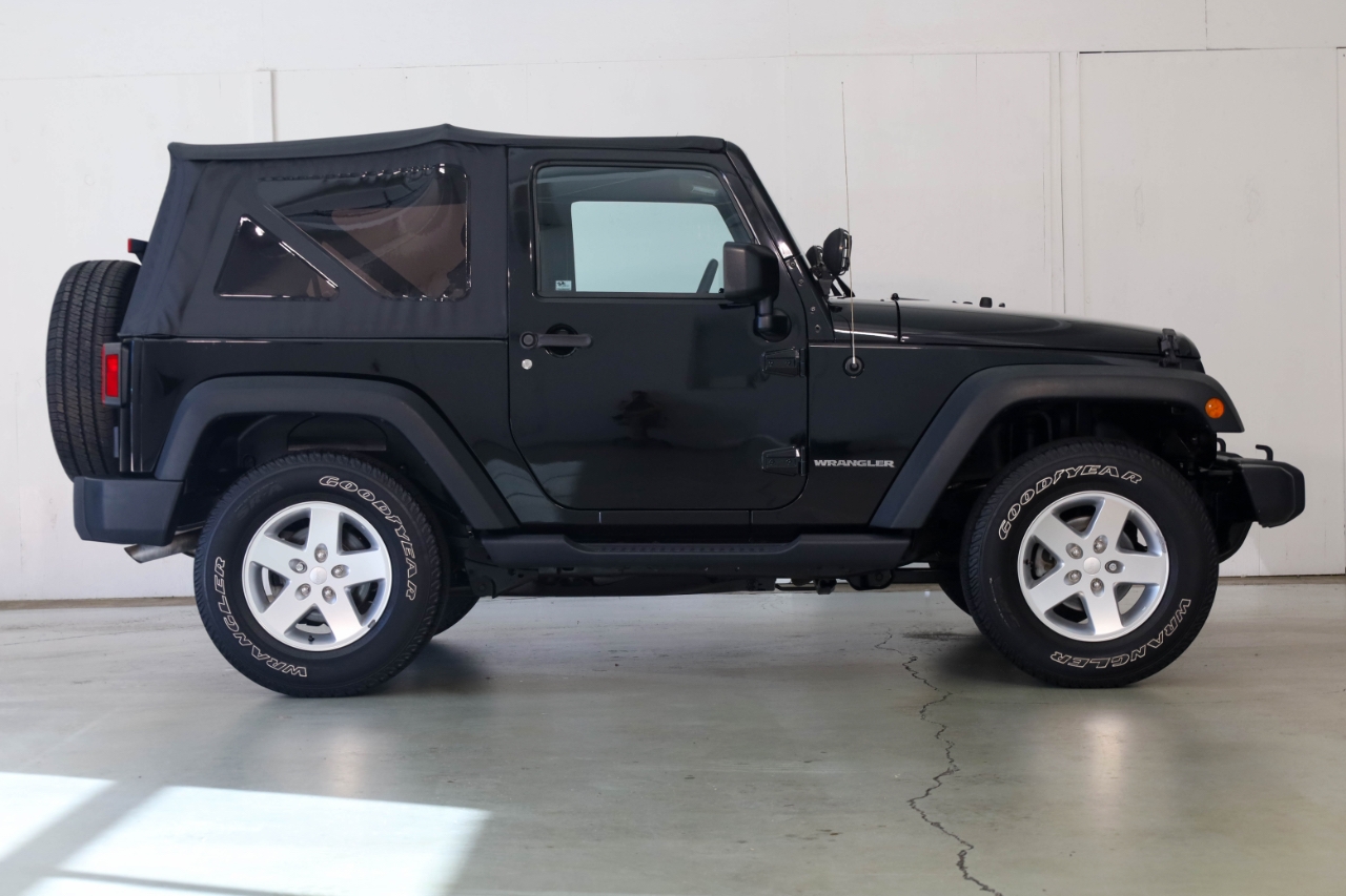 Jeep Wrangler 4WD 2dr Sport 2014