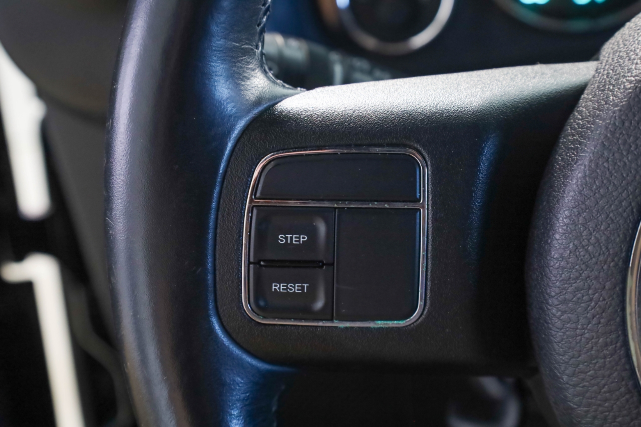 Jeep Wrangler 4WD 2dr Sport 2014