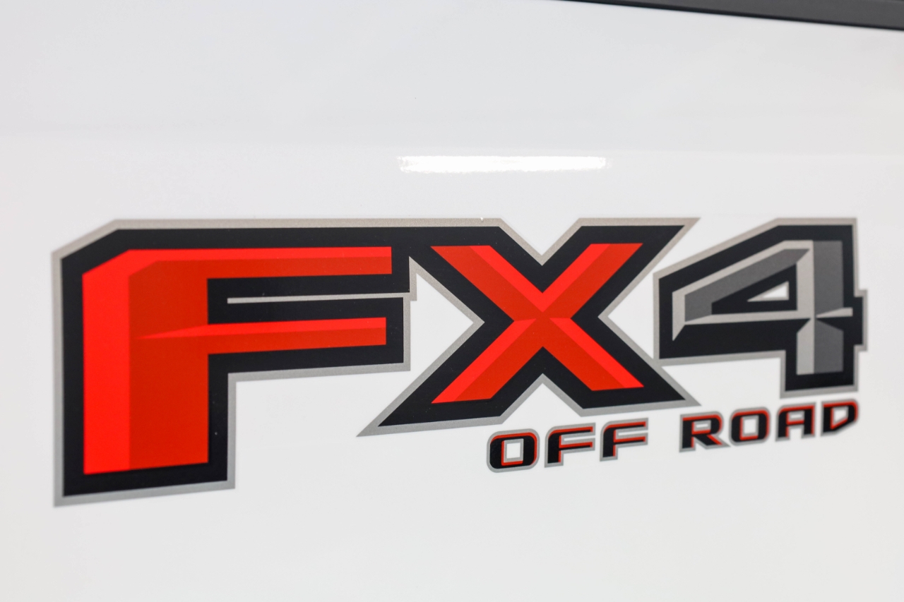 Ford Super Duty F-250 SRW King Ranch 4WD Crew Cab 8' Box 2019