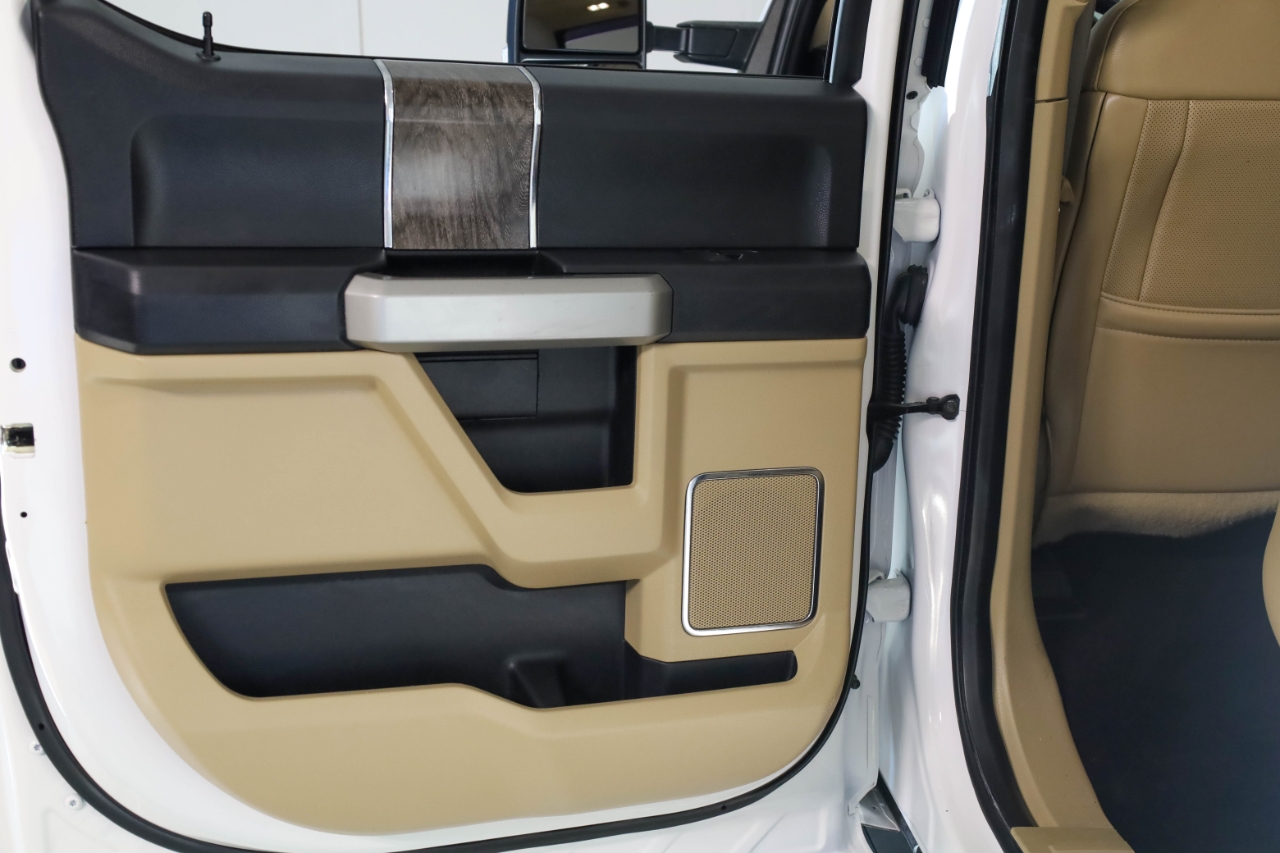 Ford Super Duty F-250 SRW King Ranch 4WD Crew Cab 8' Box 2019