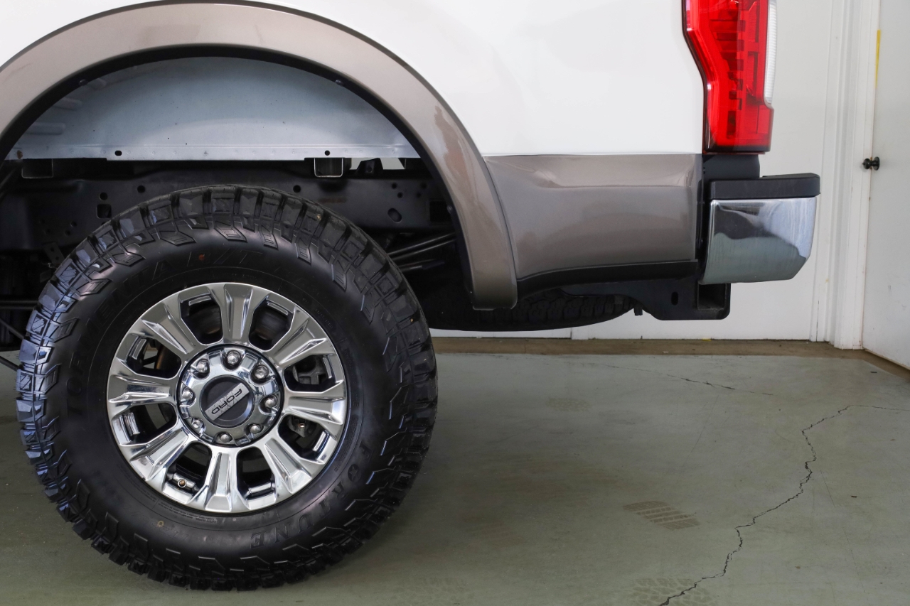 Ford Super Duty F-250 SRW King Ranch 4WD Crew Cab 8' Box 2019