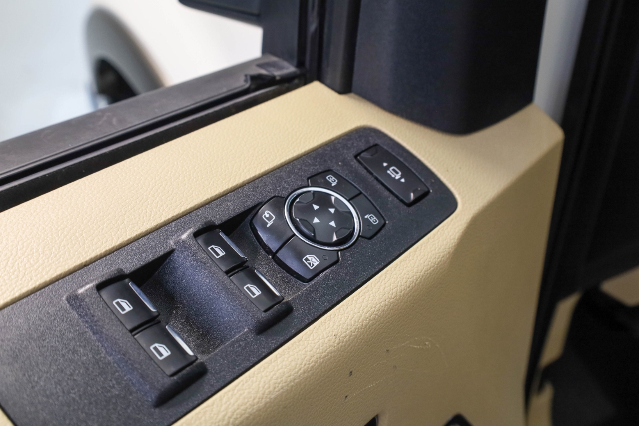 Ford Super Duty F-250 SRW King Ranch 4WD Crew Cab 8' Box 2019