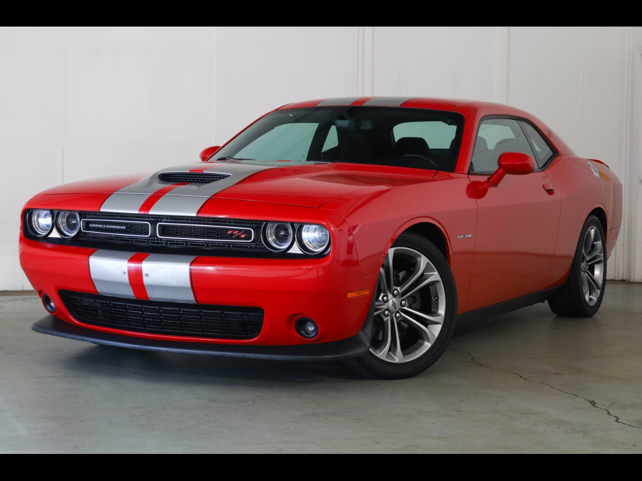 Dodge Challenger R/T RWD 2020 Dodge Challenger R/T RWD 2020