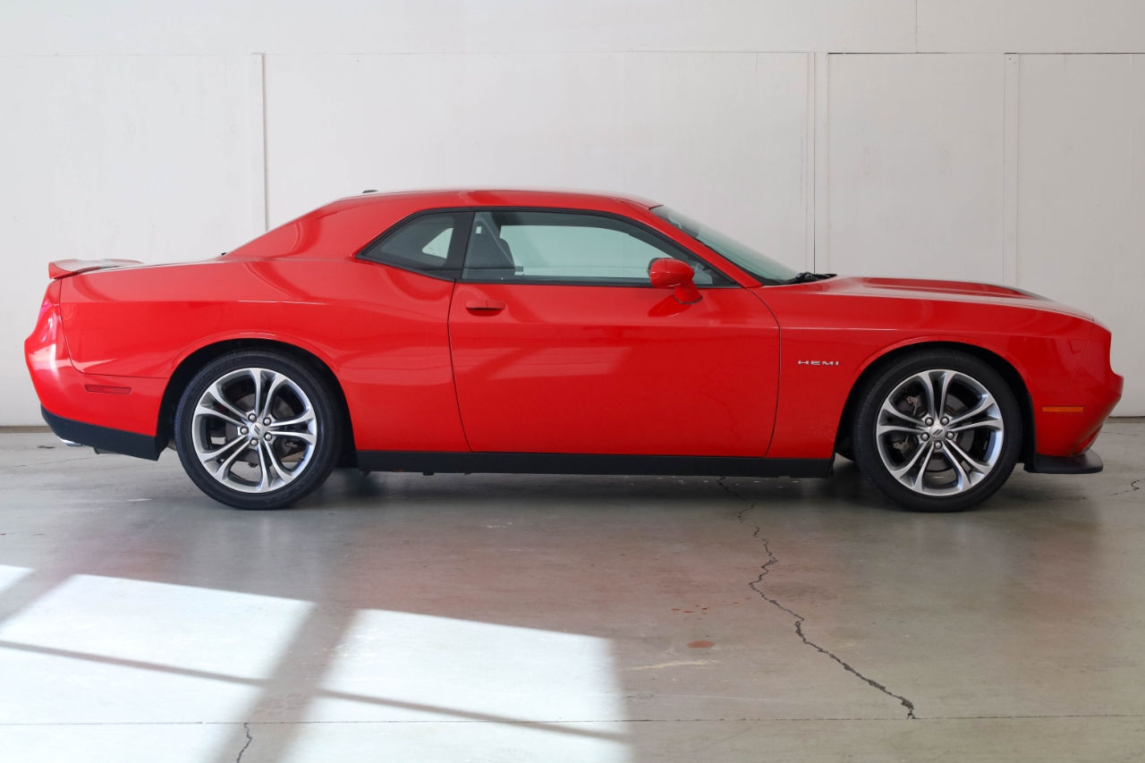 Dodge Challenger R/T RWD 2020 Dodge Challenger R/T RWD 2020