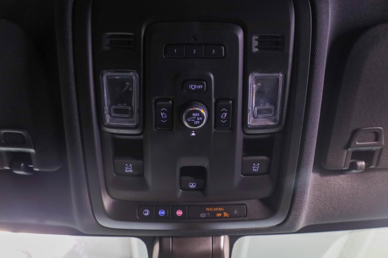 Chevrolet Tahoe 4WD 4dr Z71 2022