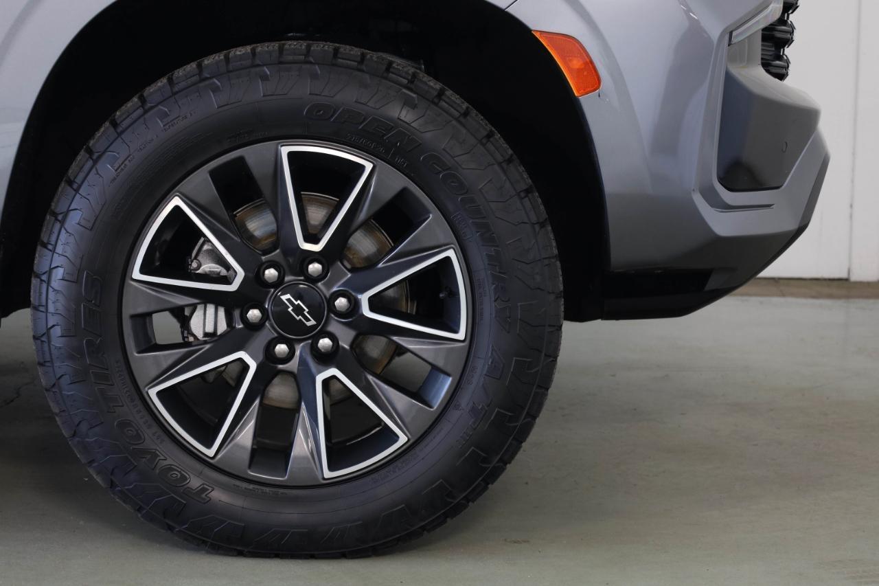 Chevrolet Tahoe 4WD 4dr Z71 2022