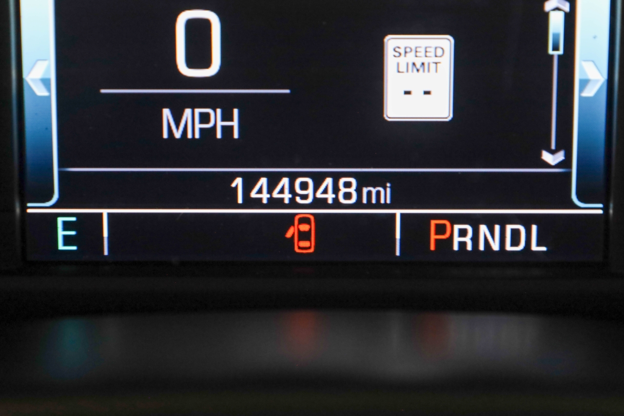 Chevrolet Silverado 1500 4WD Crew Cab 143.5" LTZ w/1LZ 2017