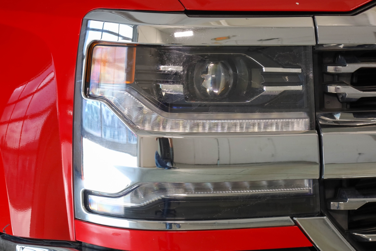 Chevrolet Silverado 1500 4WD Crew Cab 143.5" LTZ w/1LZ 2017