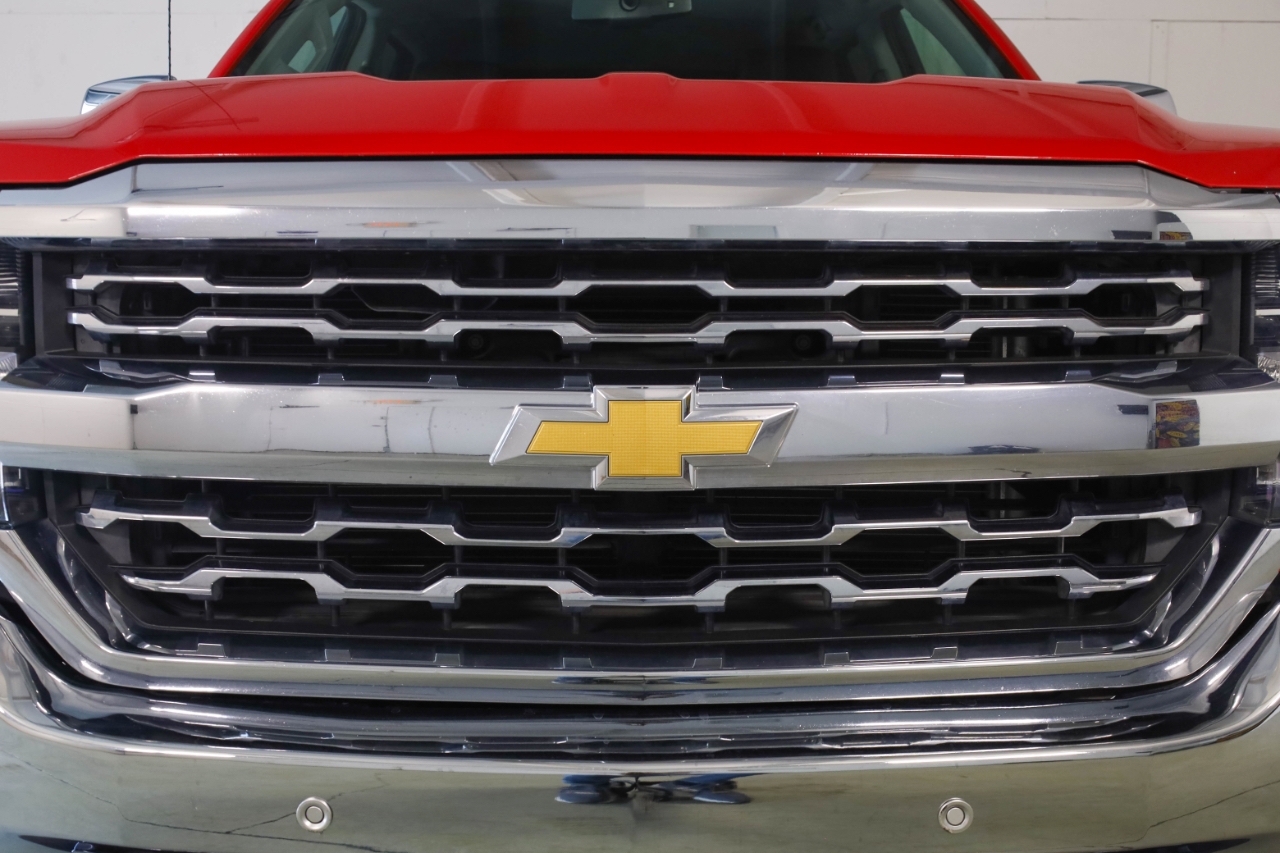 Chevrolet Silverado 1500 4WD Crew Cab 143.5" LTZ w/1LZ 2017