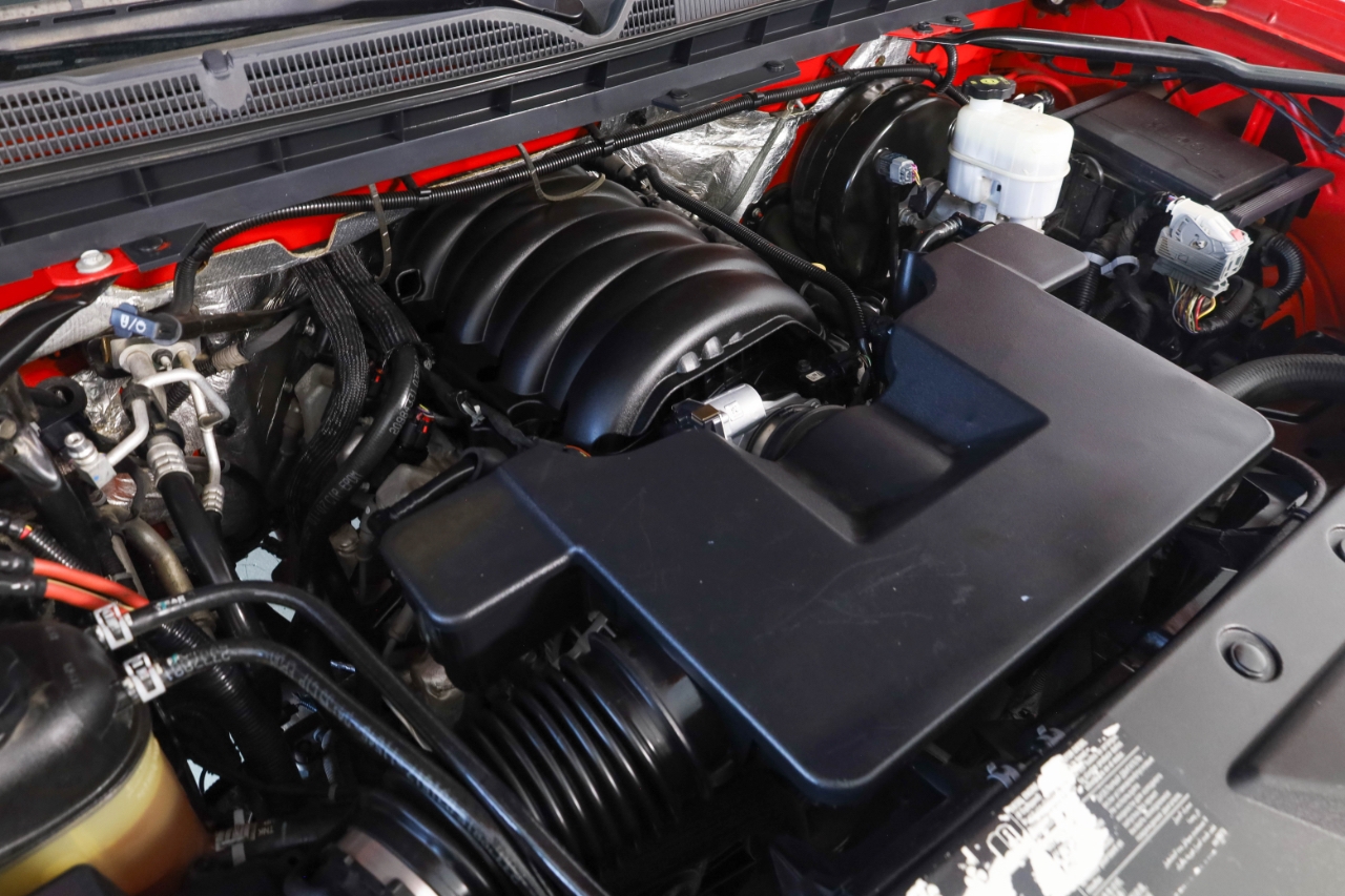 Chevrolet Silverado 1500 4WD Crew Cab 143.5" LTZ w/1LZ 2017